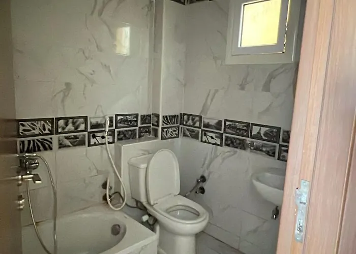 Private Entrance, Garden And Backyard Chalet Dahab